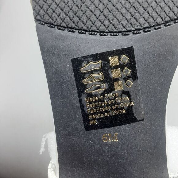 Ann Marino Sandals Zest Helps Women's 6M Silver White Iridescent - Picture 7 of 9